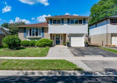 3181 Heathfield Drive, Burlington