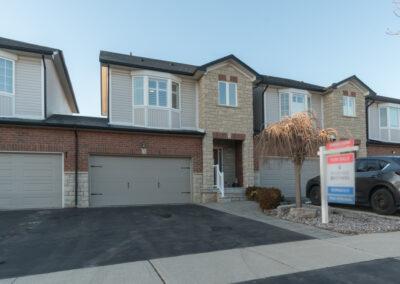 4013 Medland Drive, Burlington