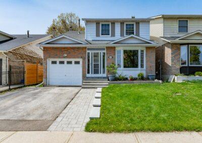 2187 Leominster Drive, Burlington