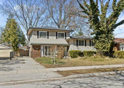 5373 Spruce Ave, Burlington