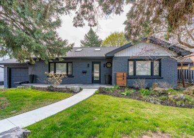 196 Townsend Ave, Burlington
