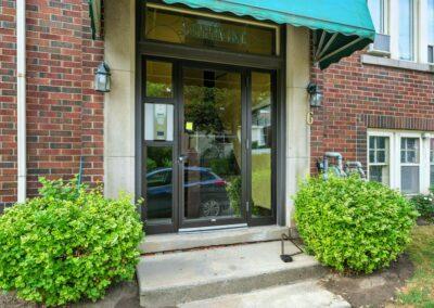 18-6 Vineland Ave, Hamilton, ON