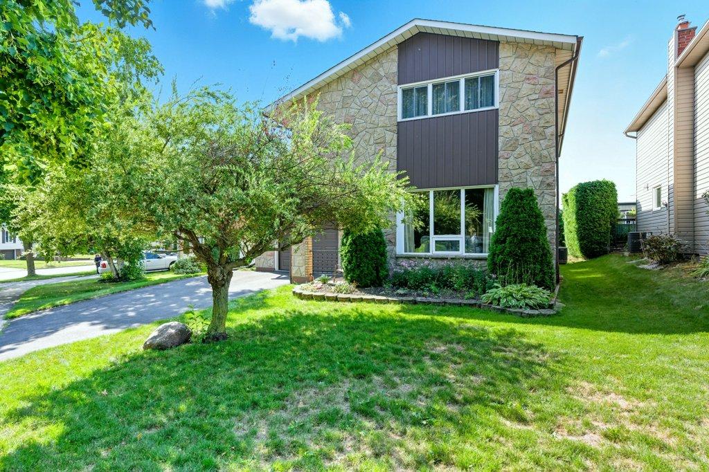 3149 Michael Crescent, Burlington, ON